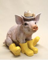 Schwein mit Hut, Gummistiefel gelb