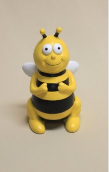 Biene sitzend H13cm