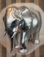 Elefant chrome