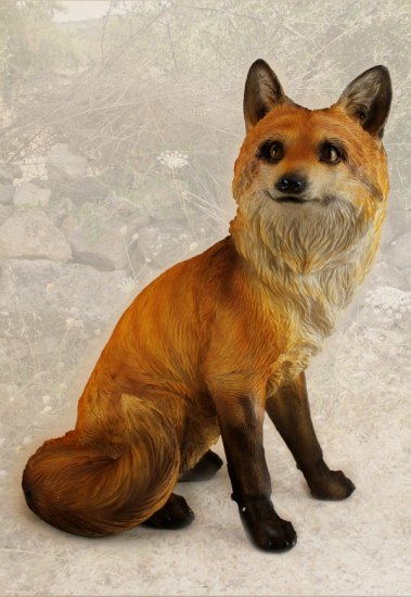 Fuchs sitzt - zum Schließen ins Bild klicken