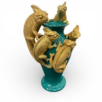 Vase mit Echsen, blau