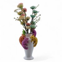 Vase mit Echsen, weiss