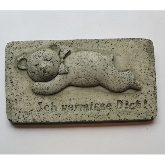 Platte "Teddy liegend", Steinoptik - zum Schließen ins Bild klicken
