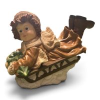 Mädchen auf Schlitten