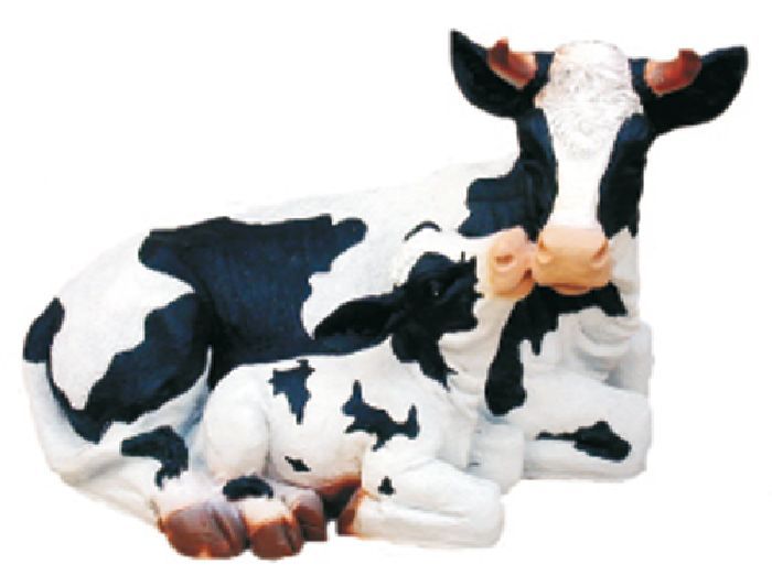 Kuh liegend mit Kalb - zum Schließen ins Bild klicken